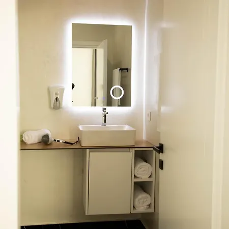 Διαμέρισμα Grand View 360